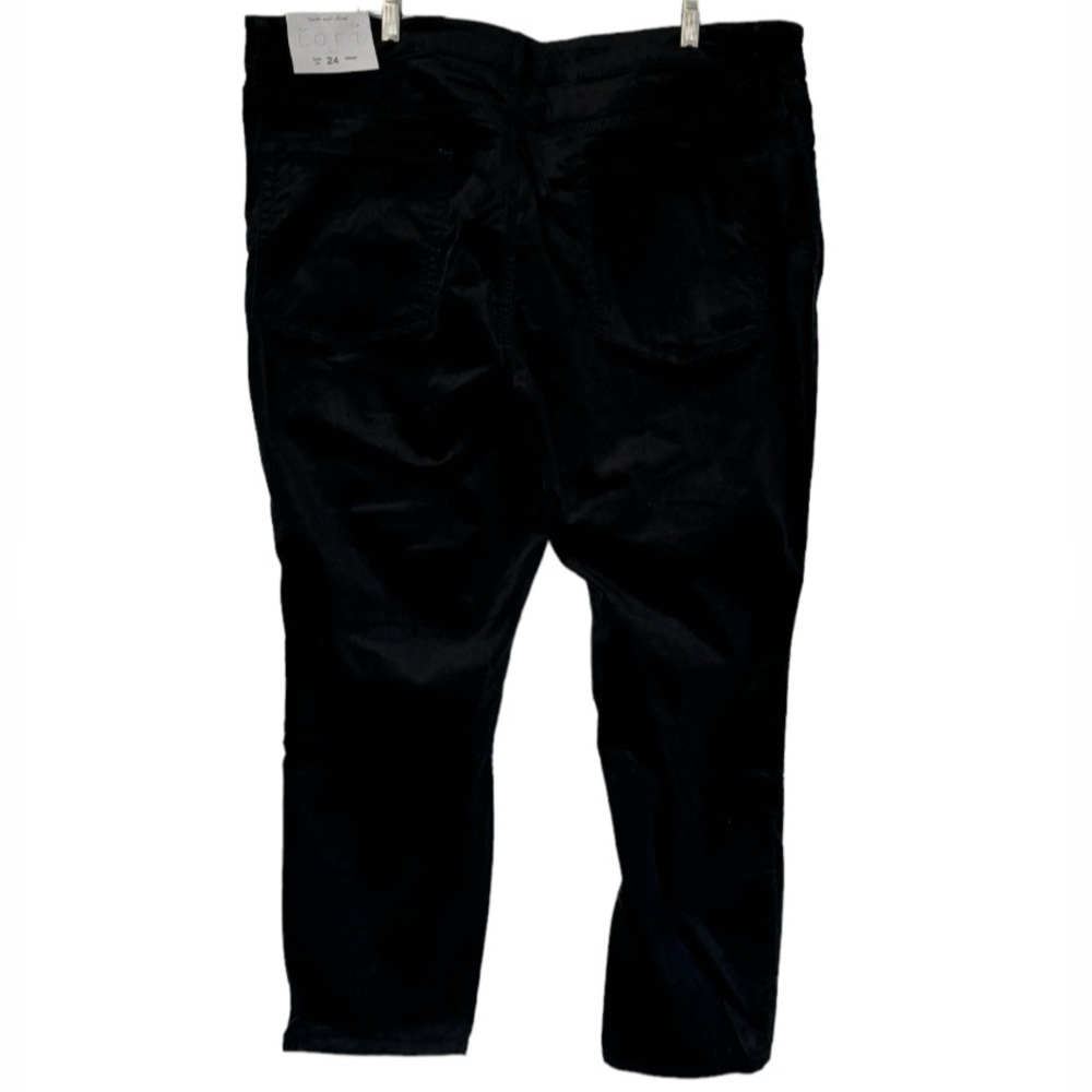 LOFT Plus Black Midrise Stretch Velour Skinny Pants size 22 NWT - Picture 10 of 16